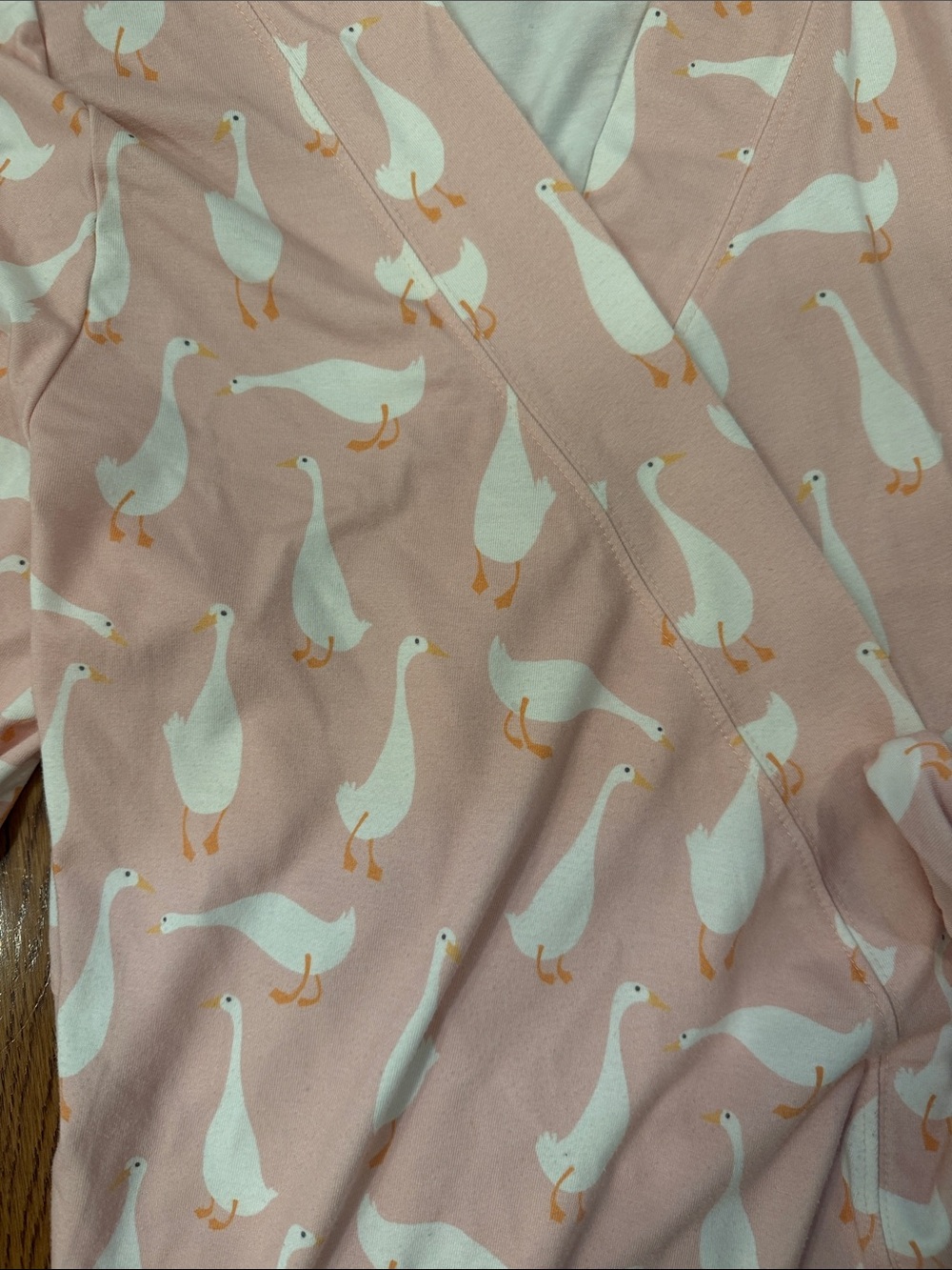 Women’s Pink Duck-Print Wrap Robe - Picture 3 of 4
